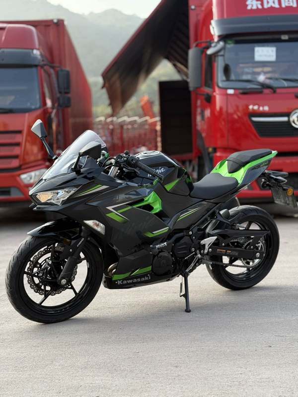 二手川崎Ninja 400