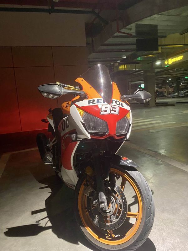 二手本田CBR300R