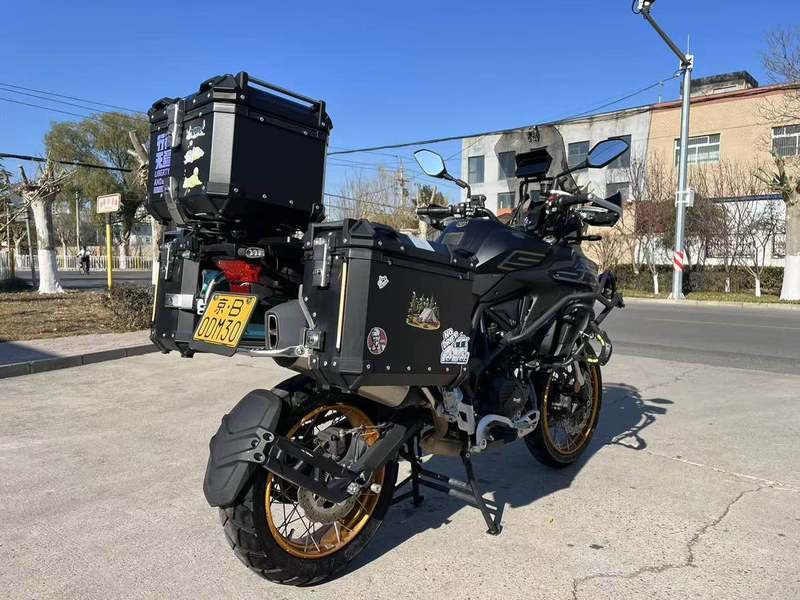 二手贝纳利TRK552