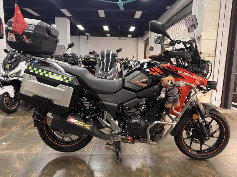 二手豪爵铃木DL250