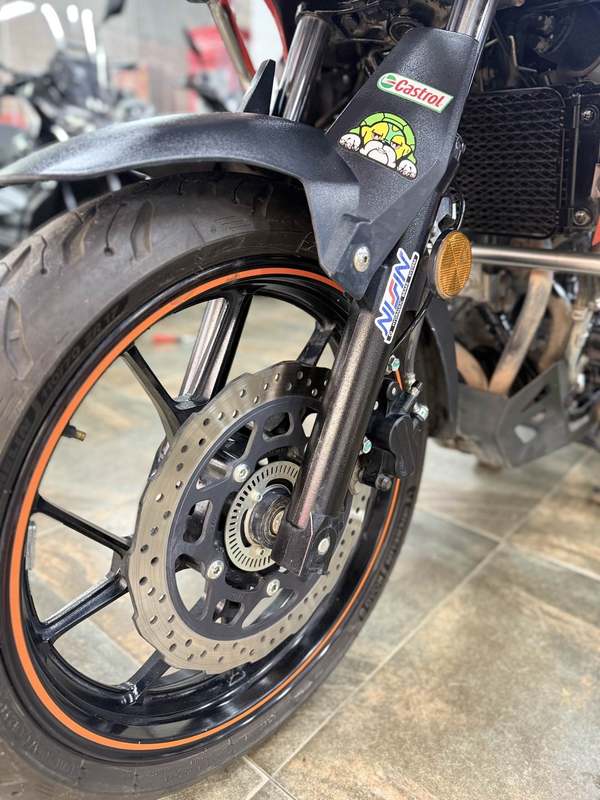 二手豪爵铃木DL250