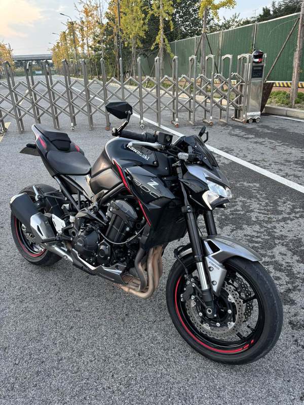 二手川崎Z900