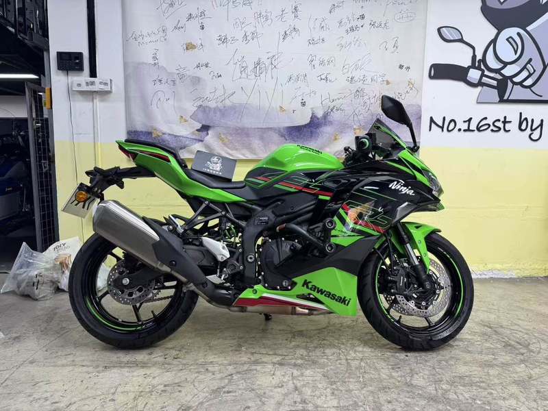 二手川崎ZX-4R