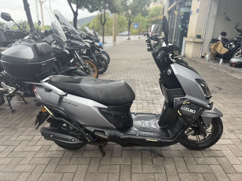 二手济南铃木UY125