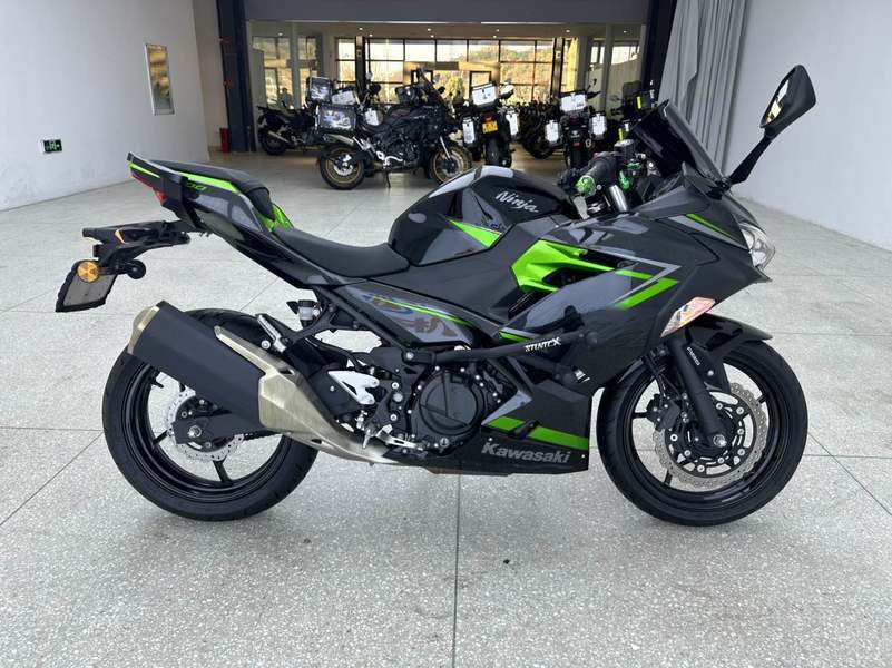 二手川崎Ninja 400