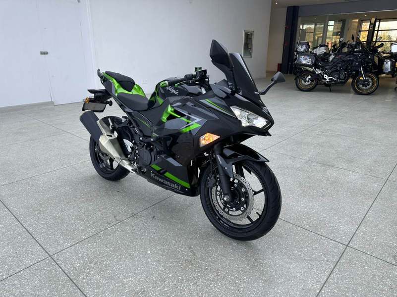 二手川崎Ninja 400