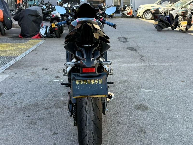 二手本田CBR650R