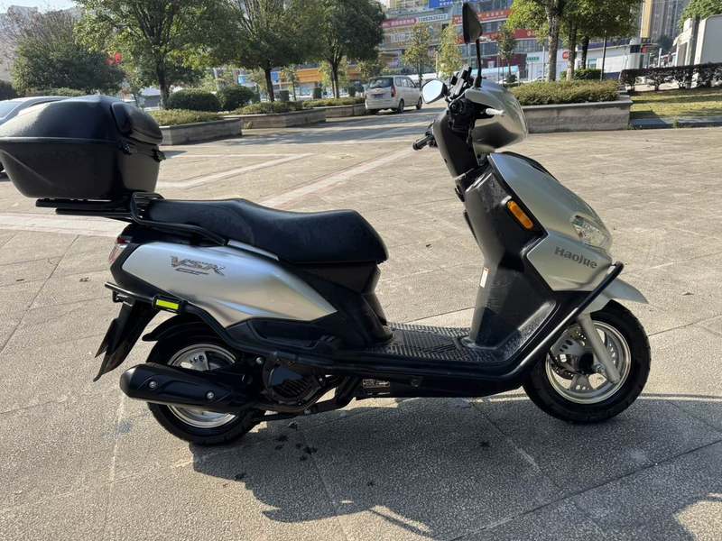 二手豪爵VSR125