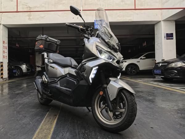 二手三阳哈士奇 Husky ADV150