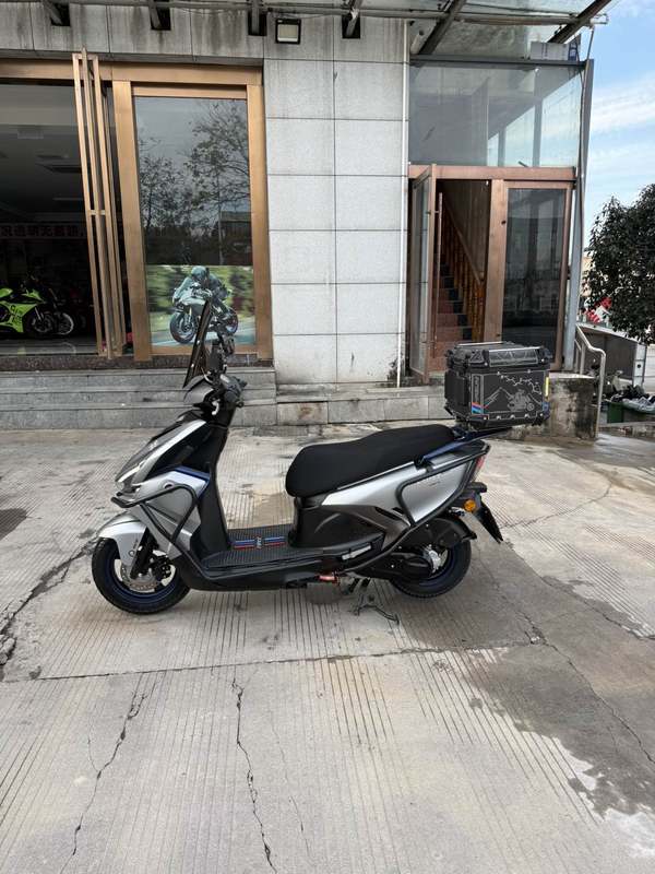二手QJMOTOR鸿125