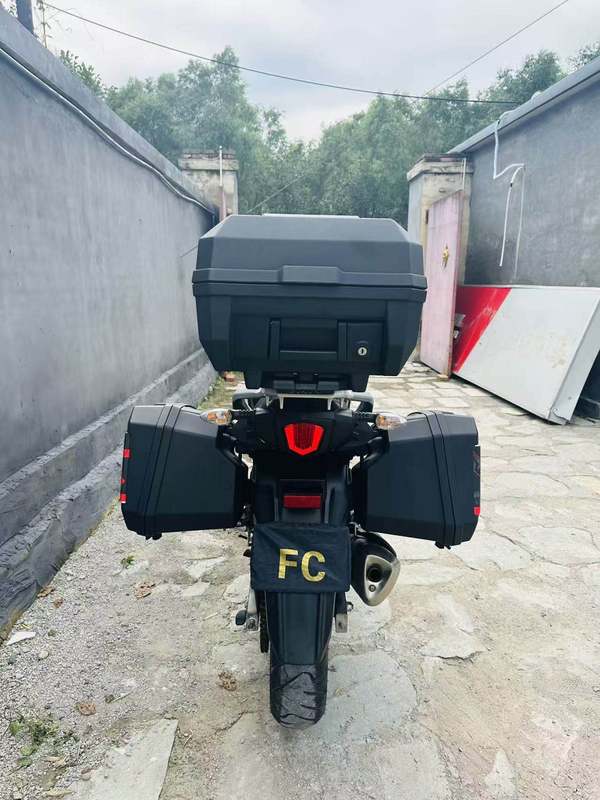 二手豪爵铃木DL250