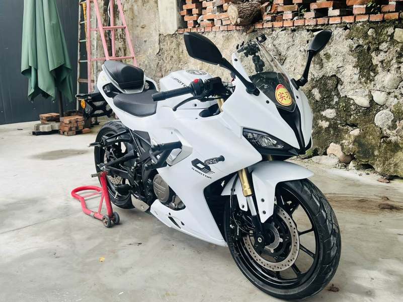 二手QJMOTOR赛250