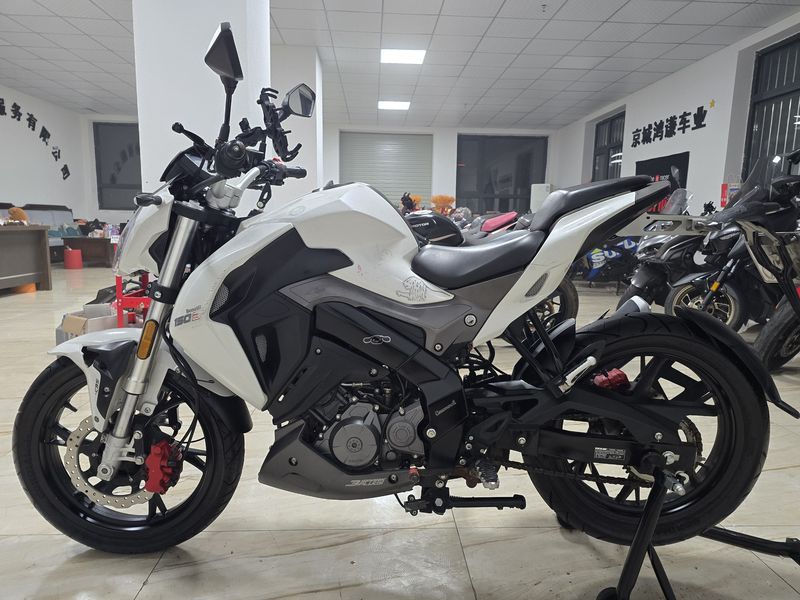 二手贝纳利小迅龙 BN150S