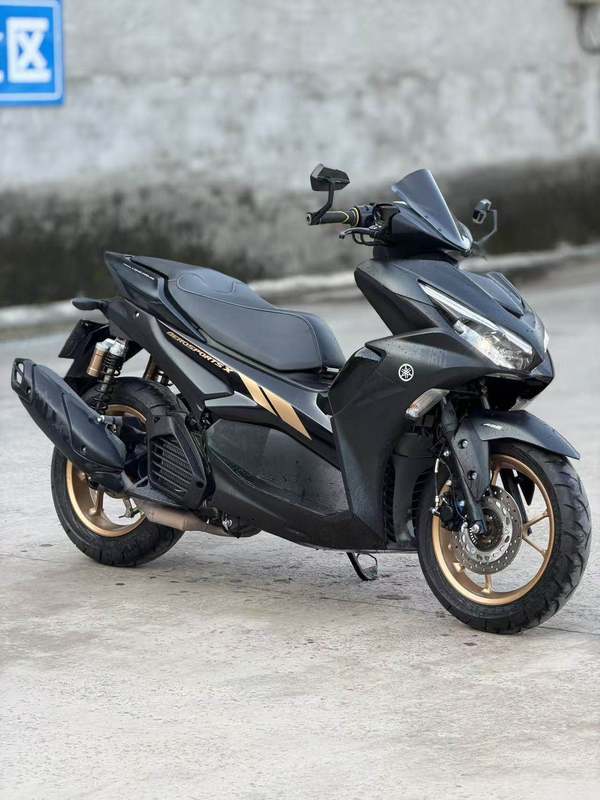 二手雅马哈AEROSPORTS X
