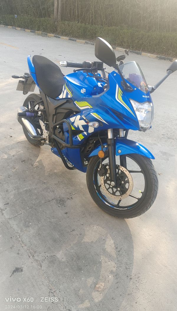 二手济南铃木极客飒 Gixxer 155