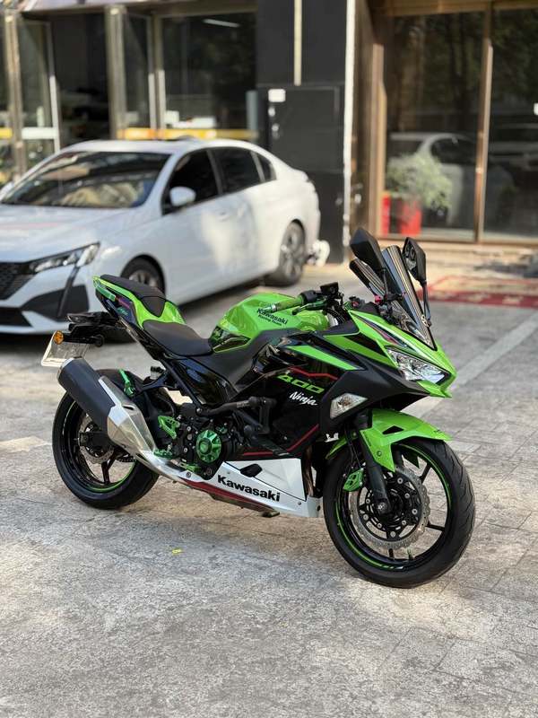 二手川崎Ninja 400