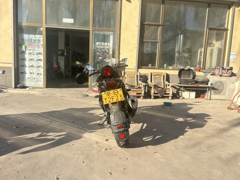 二手豪爵铃木GSX250R