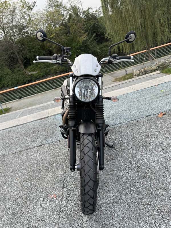 二手凯旋Scrambler 900