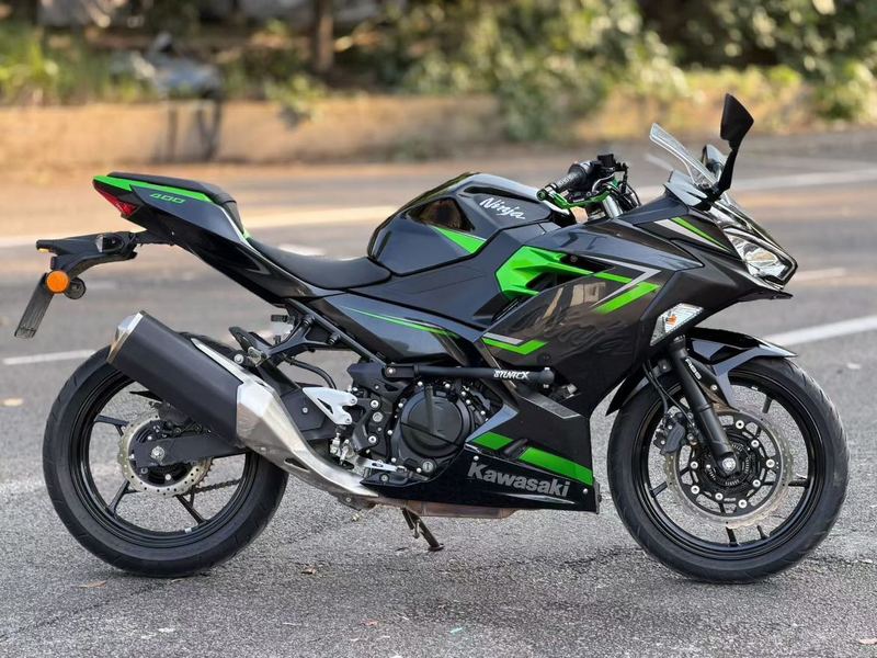 二手川崎Ninja 400