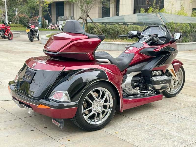 二手本田金翼正三轮