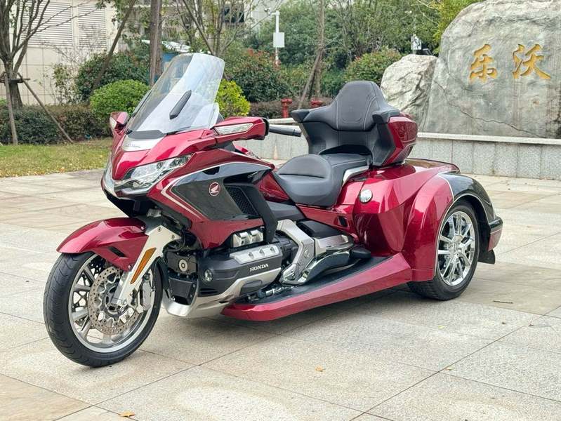 二手本田金翼正三轮