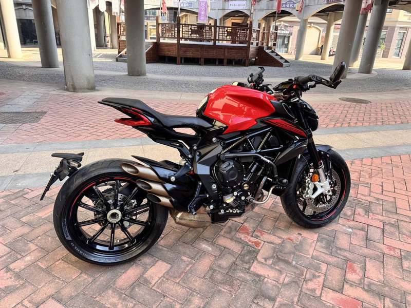 二手奥古斯塔Dragster 800