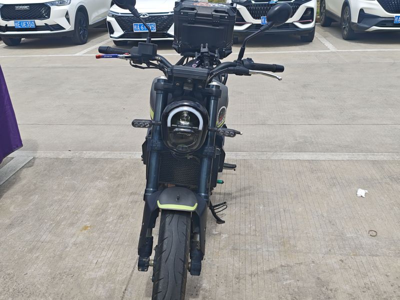 二手贝纳利幼狮 Leoncino 250