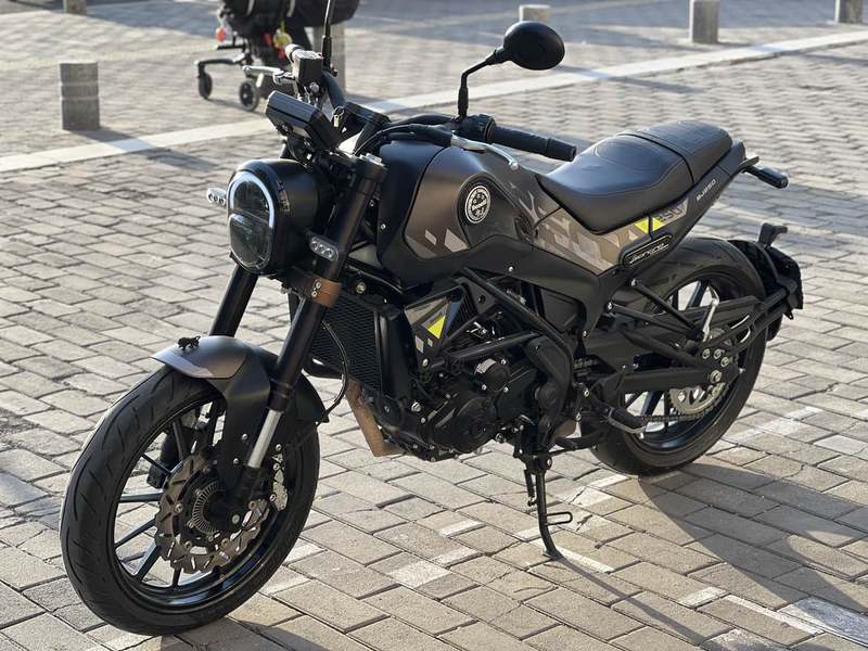 二手贝纳利幼狮 Leoncino 250