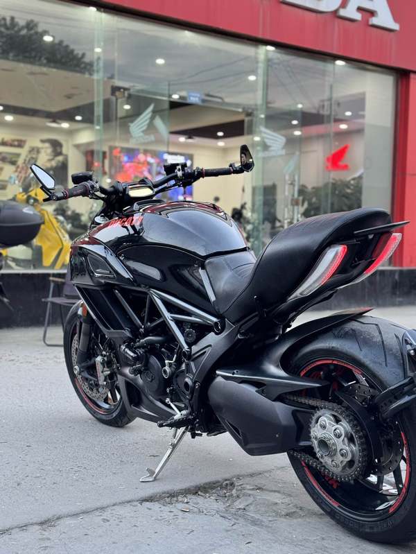 二手杜卡迪Diavel 