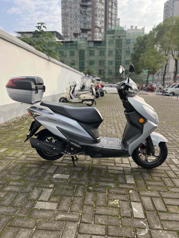 二手济南铃木优驿 UE125T