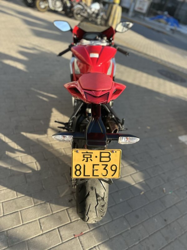 二手奥古斯塔F3 800