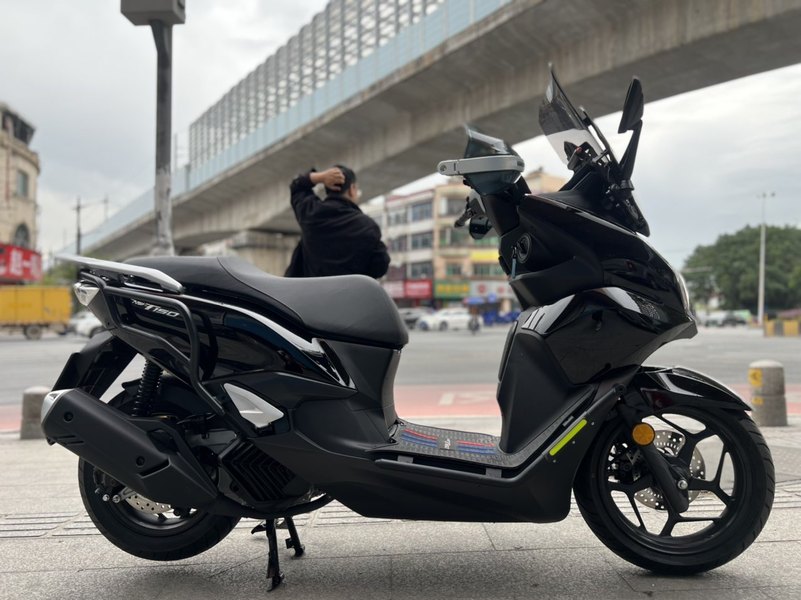 二手五羊本田NWT150