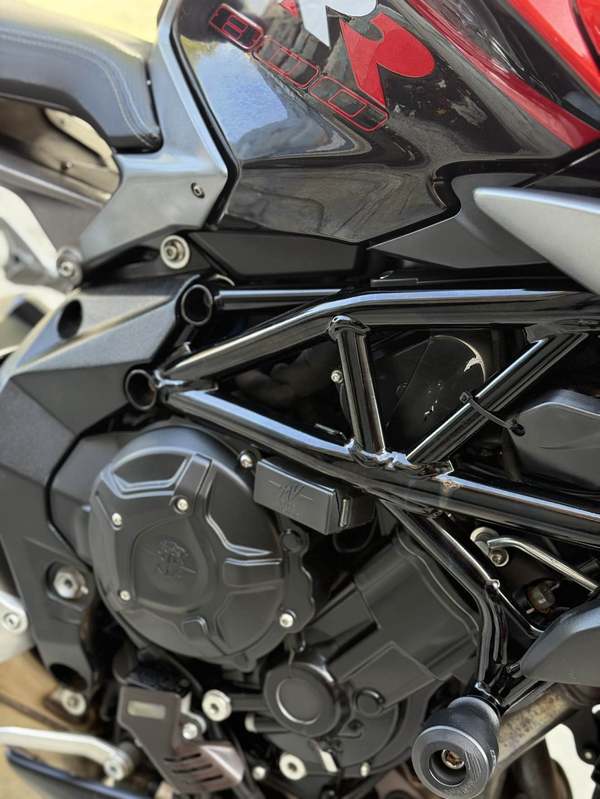 二手奥古斯塔Brutale 800