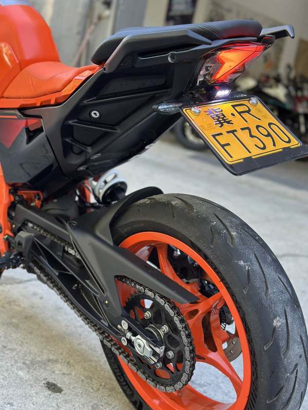 二手KTMR2R390 Duke