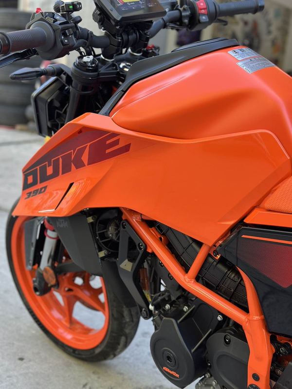 二手KTMR2R390 Duke