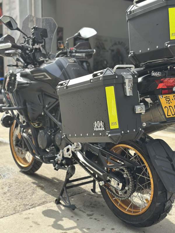 二手贝纳利TRK552