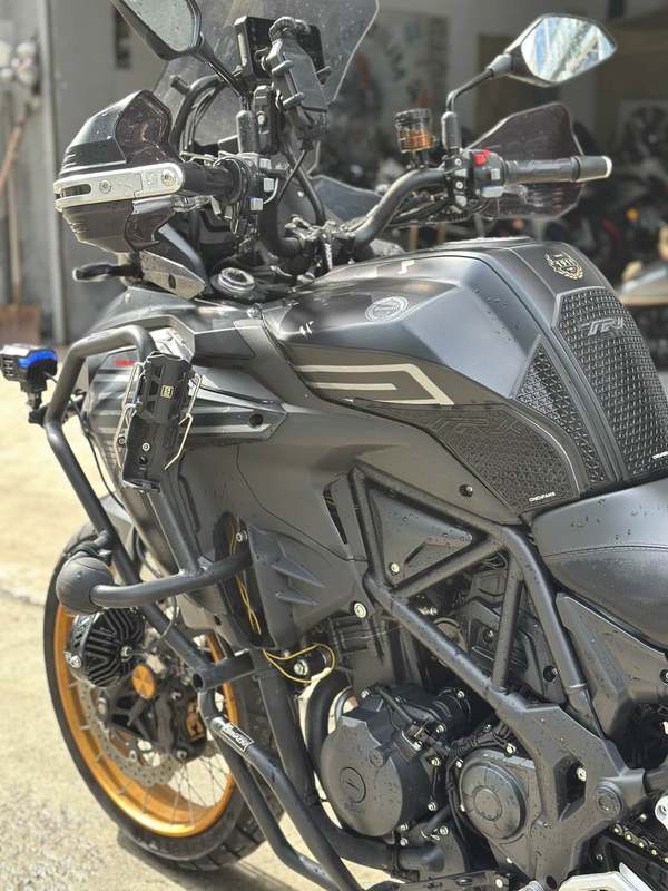 二手贝纳利TRK552