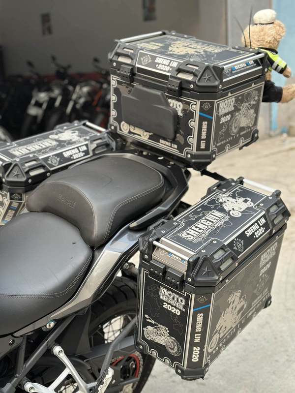 二手贝纳利金鹏 TRK502