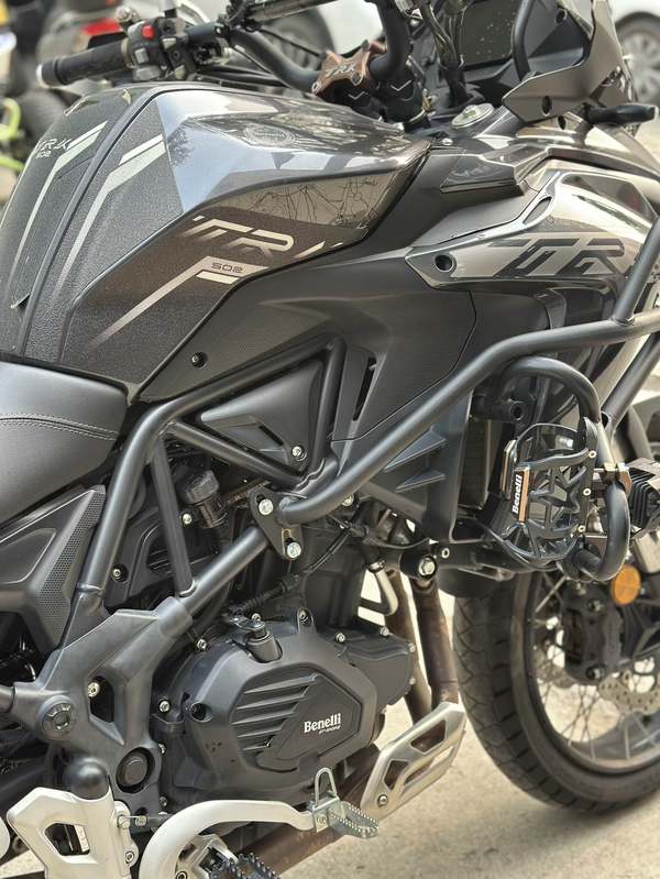 二手贝纳利金鹏 TRK502