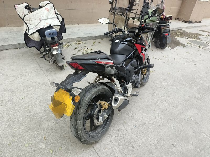 二手新大洲本田CBF190R