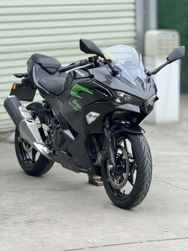 二手川崎Ninja 500