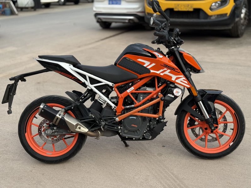 二手KTMR2R390 Duke