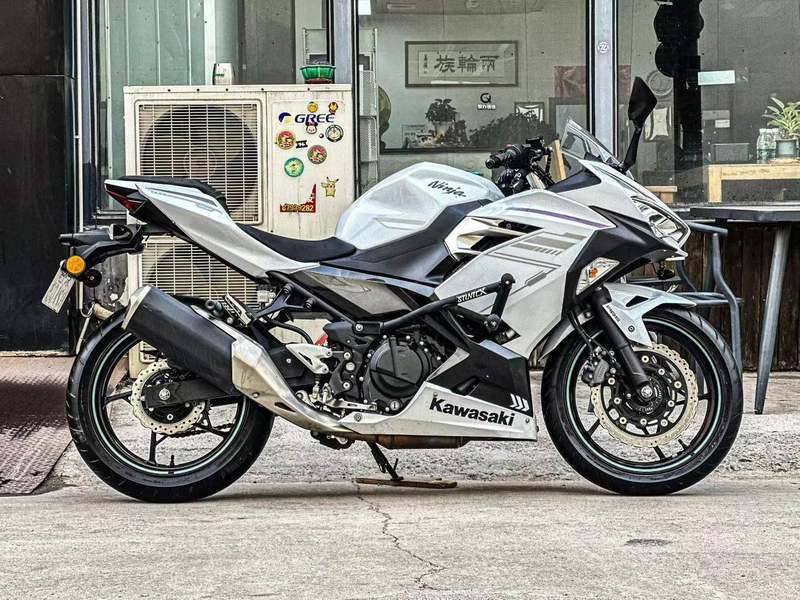 二手川崎Ninja 400
