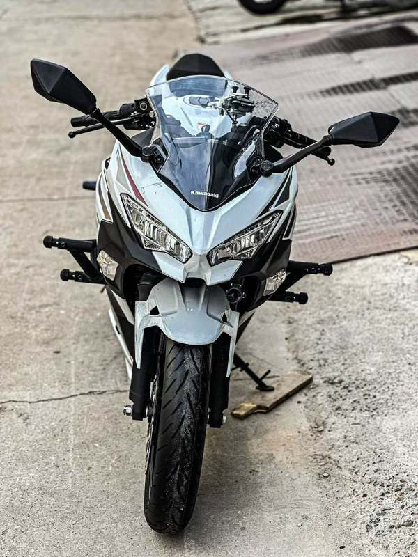 二手川崎Ninja 400