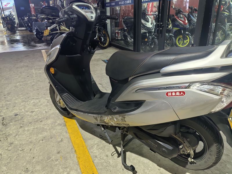 二手新大洲本田EX125