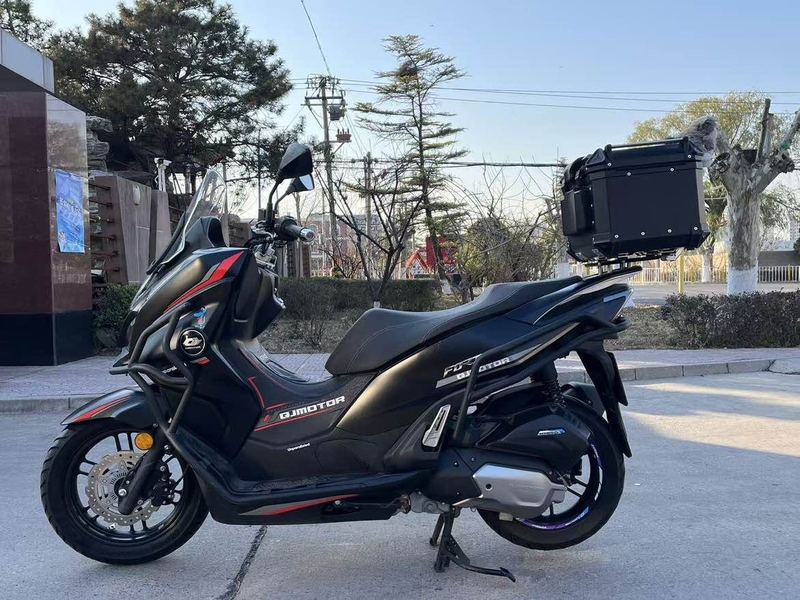 二手QJMOTOR鸿150