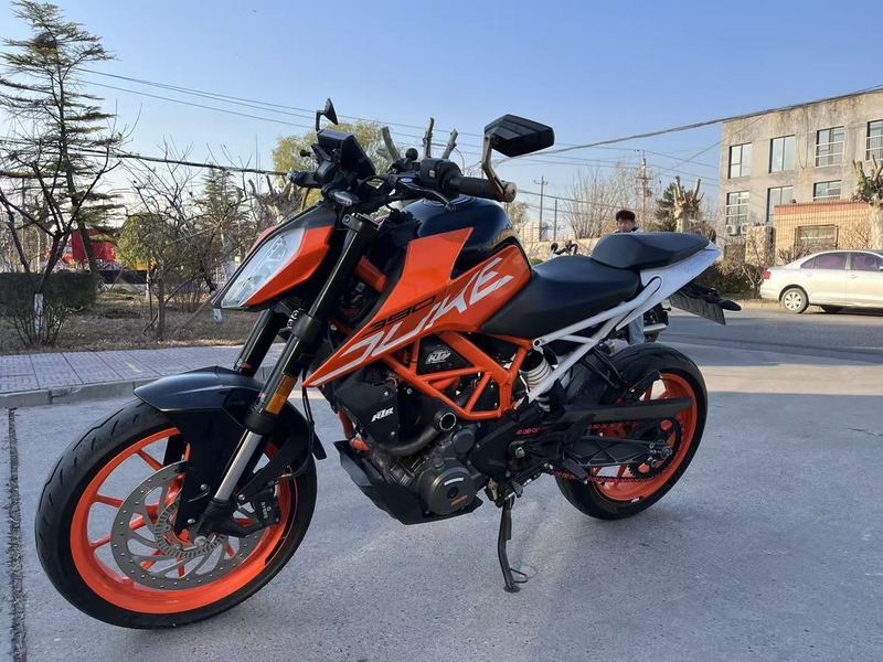 二手KTMR2R390 Duke