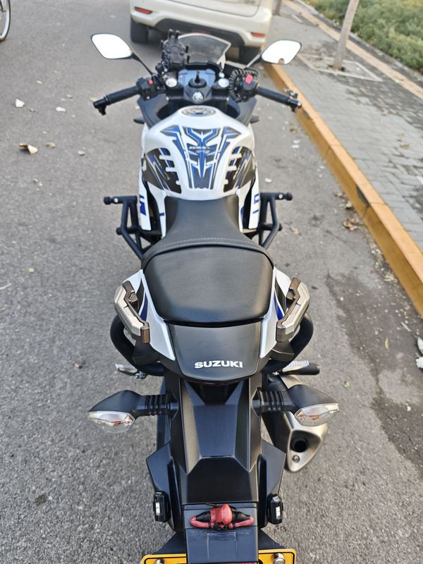 二手豪爵铃木GSX250R