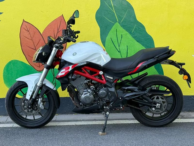 二手贝纳利蓝宝龙 BN302S