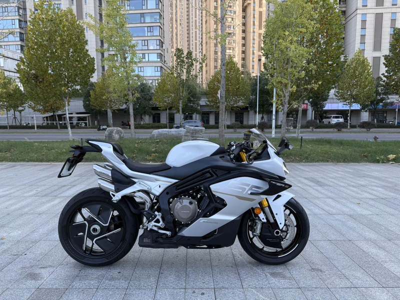 二手春风750SR-S